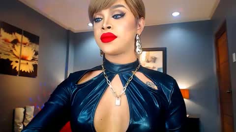 UrMajestyTyra online show from 01/24/25, 12:31