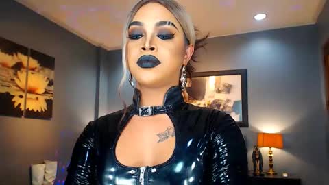 UrMajestyTyra online show from 02/16/25, 03:26