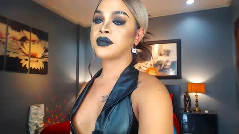 UrMajestyTyra online show from 02/21/25, 07:12