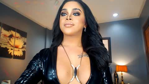 UrMajestyTyra online show from 02/26/25, 12:38