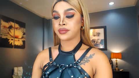 UrMajestyTyra online show from 03/12/25, 01:03