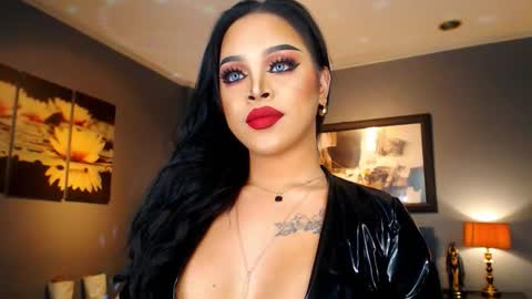 UrMajestyTyra online show from 11/14/25, 01:15