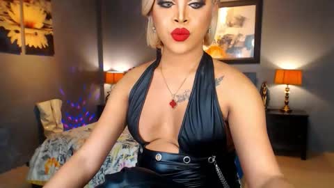 UrMajestyTyra online show from 02/23/26, 12:52