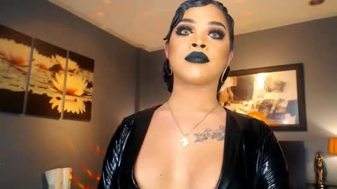 UrMajestyTyra online show from 03/10/26, 01:54