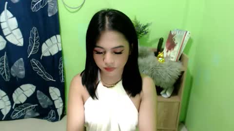 urmystical_sofie online show from 11/12/25, 06:58