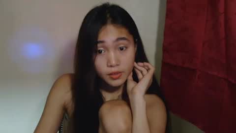 Snapshot of urnaughty_ash chatting on 11/28/25, 06:21 ashly salgado online show from 11/28/25, 06:21