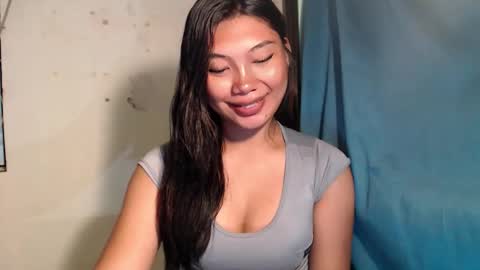 urpinay_sandra69 online show from 06/05/26, 11:21