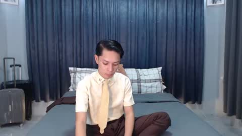 Mel online show from 02/12/25, 12:37