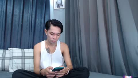 Mel online show from 02/15/25, 08:33