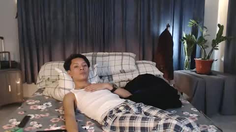 Mel online show from 02/25/25, 06:25