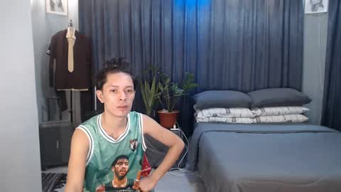 Mel online show from 03/03/25, 08:38