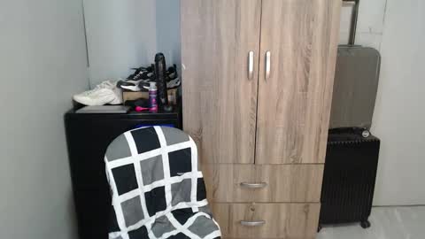 Mel online show from 10/27/25, 06:28