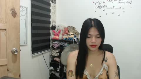 hi im kim online show from 01/07/25, 12:31