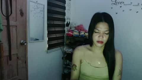 hi im kim online show from 02/04/25, 02:17