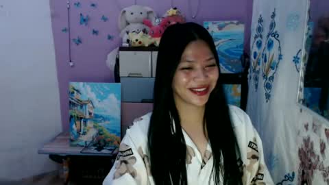 Snapshot of urpreciouspinayxxx chatting on 08/02/26, 12:58 hi im kim online show from 08/02/26, 12:58