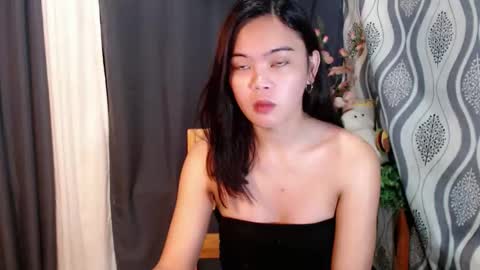 urpretty_girl online show from 12/01/25, 08:19