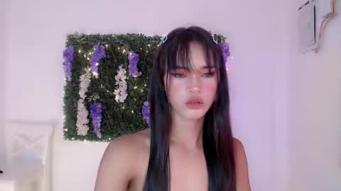 Snapshot of ursandra_xx chatting on 02/05/25, 05:31 ursandra_xx online show from 02/05/25, 05:31