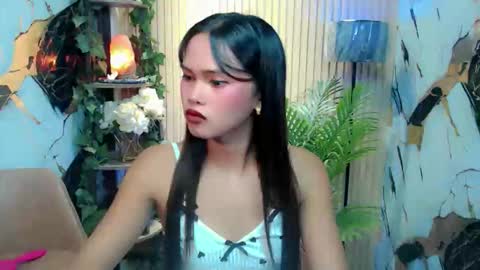 Snapshot of ursandra_xx chatting on 10/14/25, 11:44 ursandra_xx online show from 10/14/25, 11:44
