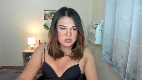 Snapshot of ursangredeia chatting on 10/19/25, 04:07 ursangredeia online show from 10/19/25, 04:07