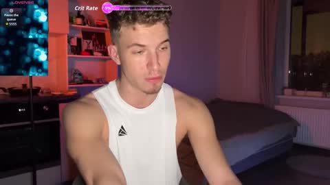 Snapshot of ursaotome chatting on 10/12/25, 10:53 ursaotome online show from 10/12/25, 10:53