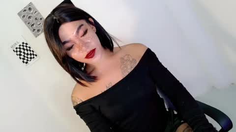urseductive_mistress online show from 07/26/26, 03:41