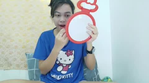 Snapshot of ursexy_pinay_skinny chatting on 09/19/25, 05:31 im jenny online show from 09/19/25, 05:31