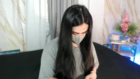 fiona online show from 02/18/25, 02:05