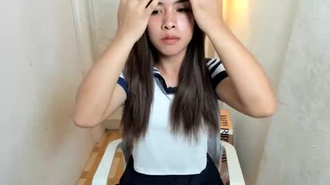 Snapshot of urslutty_jasmine chatting on 05/07/26, 07:47 jasmine online show from 05/07/26, 07:47