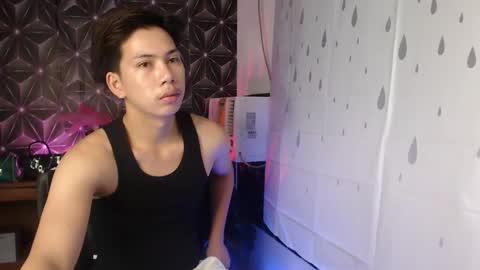 Snapshot of ursweet_jade chatting on 10/05/25, 10:35 ursweet_jade online show from 10/05/25, 10:35