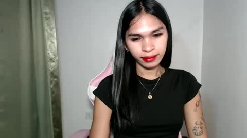 ursweet_zeviixx online show from 11/03/25, 08:26