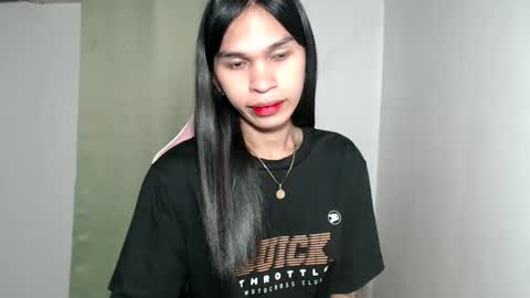 ursweet_zeviixx online show from 11/22/25, 10:53