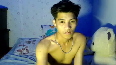 Snapshot of ursweetie_boy chatting on 07/06/26, 02:14 ursweetie_boy online show from 07/06/26, 02:14