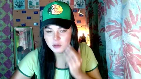 YOURGIRLCAMILLA online show from 01/13/26, 02:44