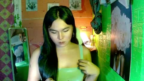 YOURGIRLCAMILLA online show from 08/04/26, 09:01