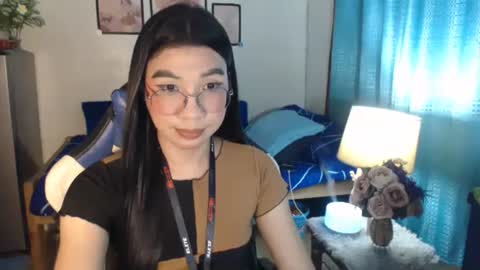 Snapshot of urwetasianprincessxx chatting on 01/23/25, 12:30 Ashley Kate Mateo Gray online show from 01/23/25, 12:30