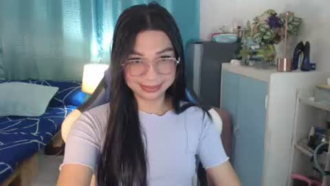 Snapshot of urwetasianprincessxx chatting on 09/10/25, 11:54 Ashley Kate Mateo Gray online show from 09/10/25, 11:54