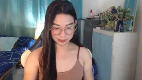Ashley Kate Mateo Gray online show from 11/14/25, 11:31
