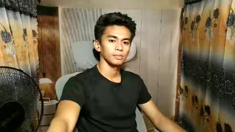 Snapshot of urwild_fuckerxx chatting on 06/01/26, 01:07 urwild_fuckerxx online show from 06/01/26, 01:07