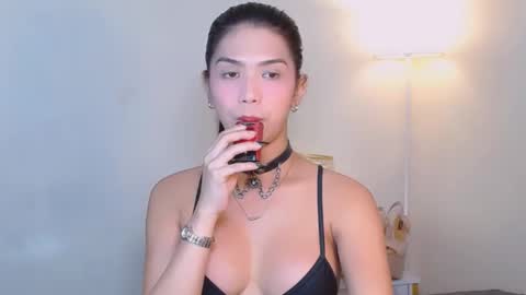 urwildest_margaret online show from 02/21/26, 10:16