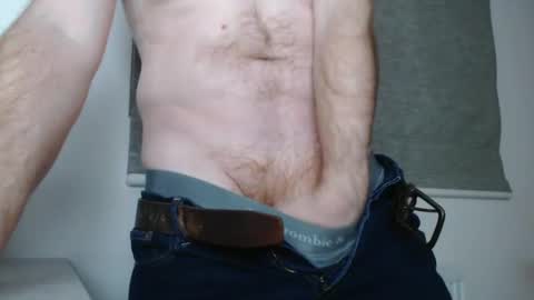 Snapshot of us5030 chatting on 12/19/24, 11:57 US5030 online show from 12/19/24, 11:57