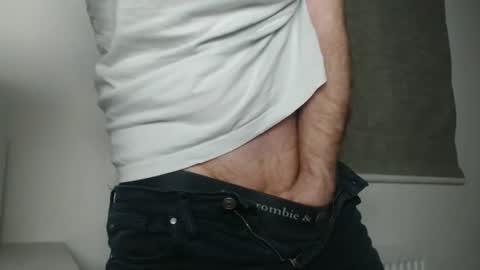 Snapshot of us5030 chatting on 03/01/26, 05:26 US5030 online show from 03/01/26, 05:26