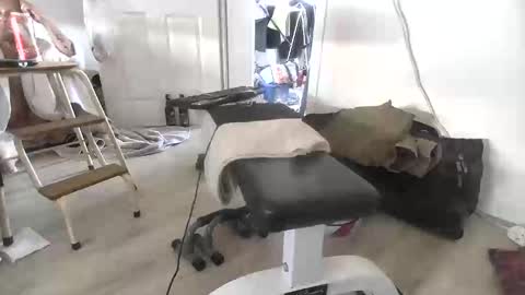 BamBam online show from 02/02/25, 09:51