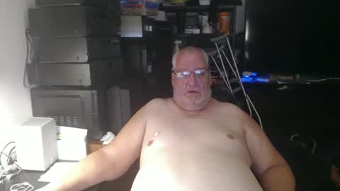 Eric online show from 10/15/25, 01:33