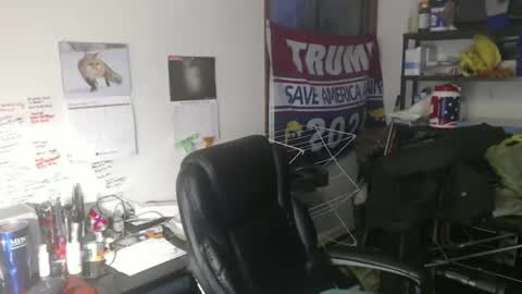 Eric online show from 11/06/25, 12:17