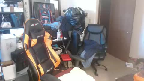 Snapshot of usgoober chatting on 04/28/26, 02:44 Eric online show from 04/28/26, 02:44