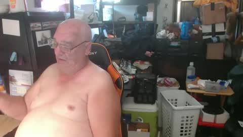 Snapshot of usgoober chatting on 06/07/26, 12:09 Eric online show from 06/07/26, 12:09