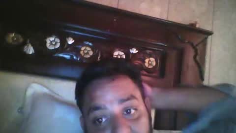 Snapshot of usman184 chatting on 09/29/25, 09:14 Mian184 online show from 09/29/25, 09:14
