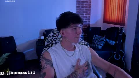 Snapshot of usserrivera chatting on 04/02/26, 10:40 rivera online show from 04/02/26, 10:40