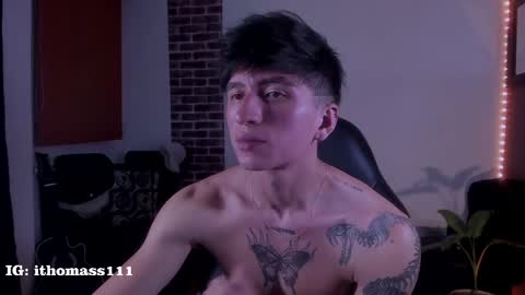 Snapshot of usserrivera chatting on 05/15/26, 01:45 rivera online show from 05/15/26, 01:45