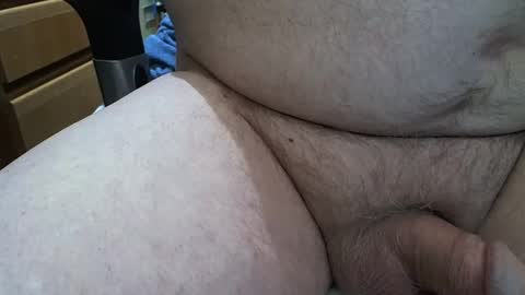 Snapshot of utahsmallcock chatting on 02/08/25, 09:15 Utahsmallcock online show from 02/08/25, 09:15